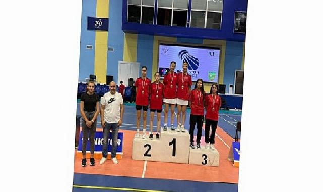 Osmangazili badmintonculardan gururlandıran muvaffakiyet