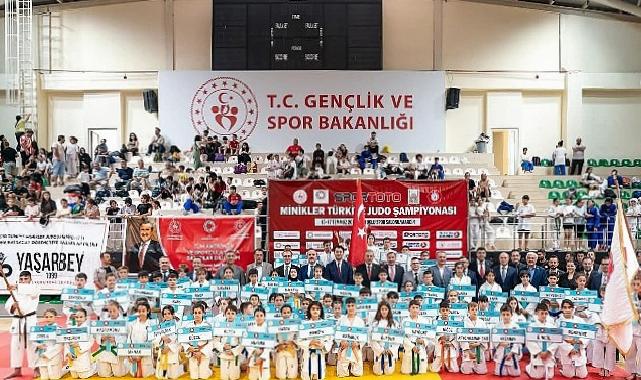 Osmangazili minik judocudan Türkiye ikinciliği