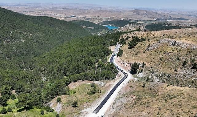 Selçuklu Belediyesi Dış Mahalle Bağlantı Yollarında Konforu Yükseltiyor