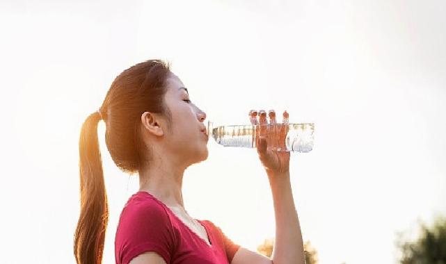 Yaz Aylarında Sıvı Tüketimi Hayati Kıymet Taşıyor