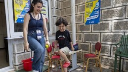 Yenişehir Belediyesi kırsal mahallelerde çocukların gelişim taramalarını yapıyor