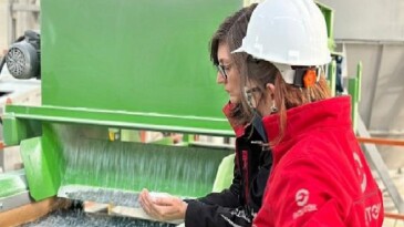 200 bin PET şişenin geri dönüştürülmesi, 2 bin 168 ton sera gazının atmosfere salınmasını engelliyor