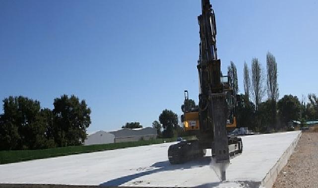 Alaaddinbey’de kaçak yapılara temelden müdahale