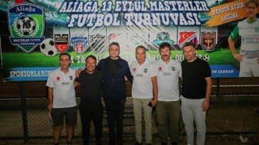 Aliağa 13 Eylül Masterler Futbol Turnuvası Başladı