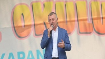 Başkan Büyükakın, TÜGVA gençliğini yalnız bırakmadı