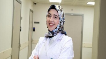 Çocuğunuz solaksa dikkat! Baskın eli değiştirmeye çalışmak nörogelişimsel risk taşıyor!