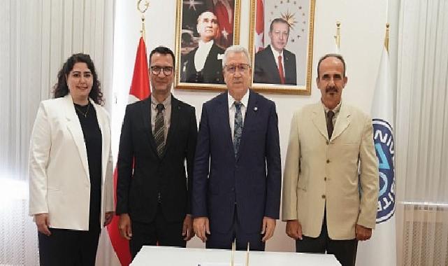Denizel ekolojinin değerli canlıları “Tunikatlar”a yönelik TÜBİTAK takviyeli araştırma projesi
