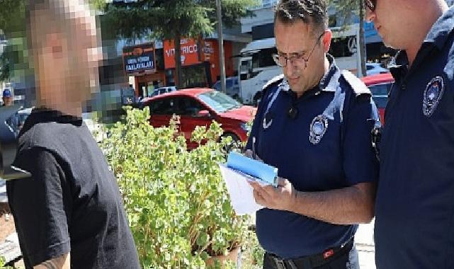 Edremit’te yere çöp ve izmarit atana para cezası periyodu başladı