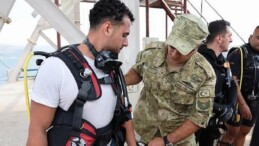 Engelliler, 30 Ağustos Zaferi için su altı dalışı yaptı