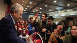 EÜ Eğitim Fakültesi yeni öğrencilerini bekliyor