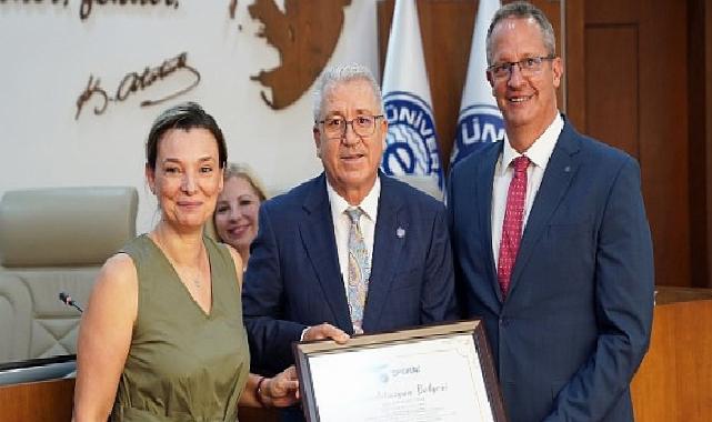 EÜ Spor Bilimleri Fakültesinde Spor Yöneticiliği Kısmı de akredite oldu