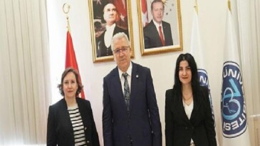 EÜ’nün “Jinekolojik ve Obstetrik Muayene Giysisi” buluşu “Faydalı Model” olarak tescillendi