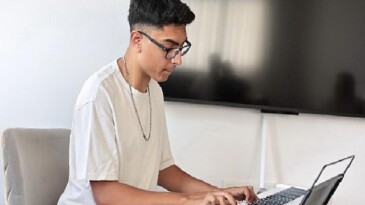 Genç yetenek Burak, hayaline Konak’ın kursuyla kavuştu