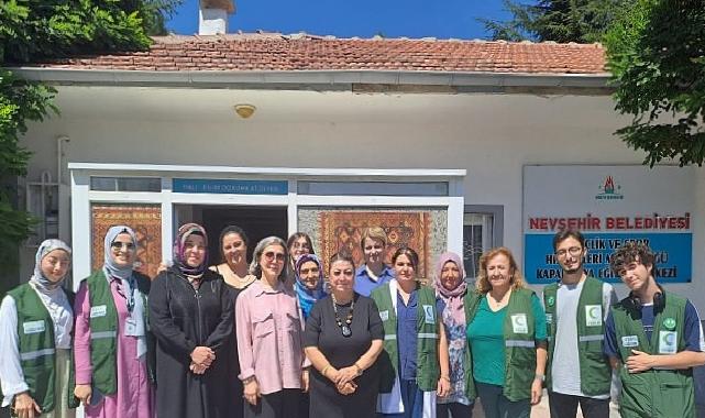Halı Kilim Dokuma Atölyesi’nde Yeşilay Dernek Üyelerini Ağırladık