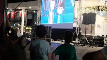 İzmit’te yıldızların altında ‘Rafadan Tayfa’ keyfi