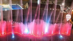 Kapadokya Su ve Işık Sahnesi Şov Havuzu Süper Bir Programla Açıldı