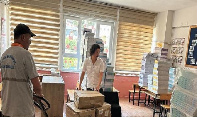 Kemer Belediyesi Öğrencilerin Yanında