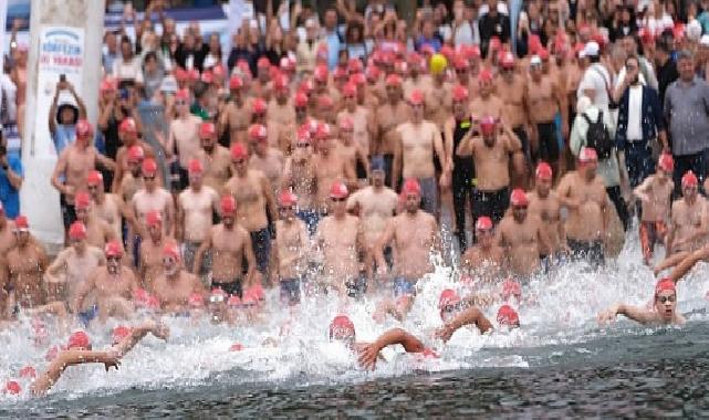 Körfezin iki yakası kulaçlarla birleşti