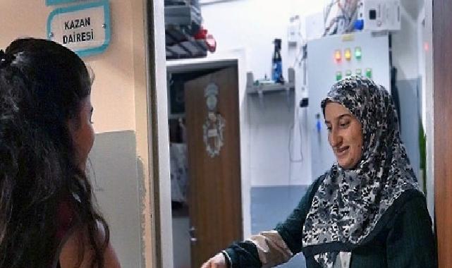 Küçükçekmece Belediyesi ‘yenidoğan bebek seti’ ile ailelerin yüzünü güldürüyor