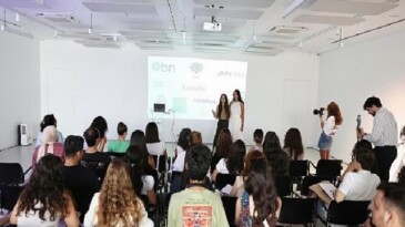 Lâl Denizli, KonuŞu Eğitim Programı’nın açılışında gençlerle buluştu