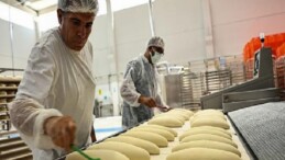 Lezzetli ve kaliteli ekmek uygun fiyatla halkla buluşuyor