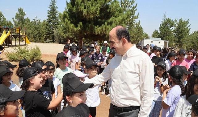 Lider Altay 55 Bin Öğrenciyi Ağırlayacak Genç KOMEK Oyun Kampı’nda Çocukların Coşkusuna Ortak Oldu