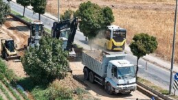 Lider Çerçioğlu, Aydın’ın tüm ilçelerinde yol üretim ve yenileme çalışmalarını sürdürüyor