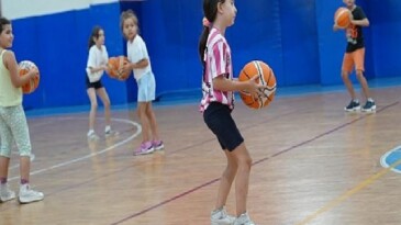 Maltepe Belediyesi Yaz spor okulu 2. devir başladı.