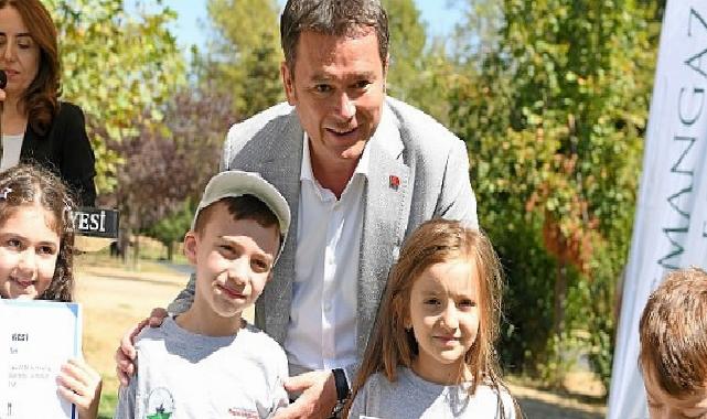 Osmangazi’de 8 bin 24 çocuk yüzme keyfi yaşadı