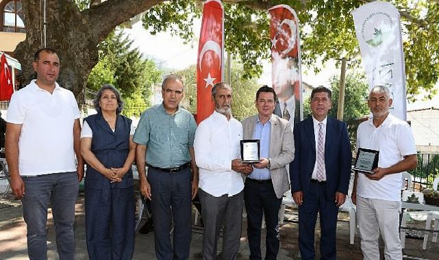 Osmangazi’nin istekli paklık elçilerine teşekkür plaketi