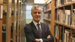 Prof. Dr. Tayfun Uzbay: “Zayıflama gayesiyle, ister besin desteği ister diğer bir ilaç olsun, ezbere ilaç kullanılmaz!”