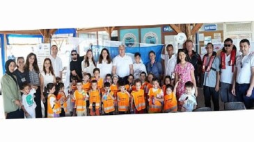 Setur Marinaları’nın su üstü paklık robotu Smartium Clean, “Mavi Yarınlar” projesi için denize indi