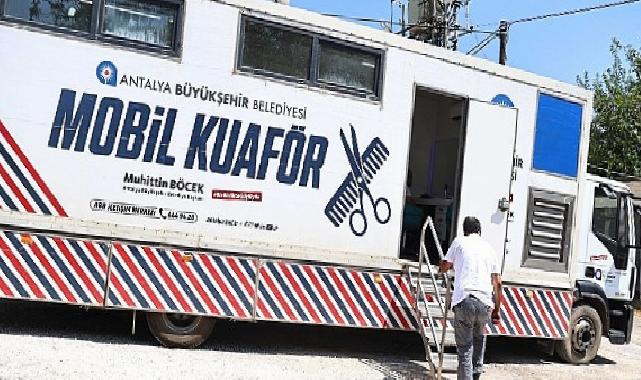 Taşınabilir kuaför tırı Antalya’nın yaylalarında