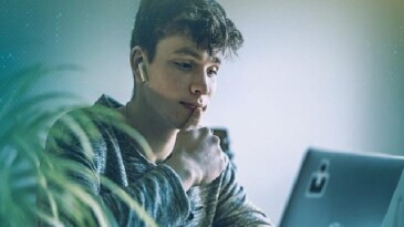 Teknolojiyle büyüyen jenerasyon dijital tehditleri ne kadar dikkate alıyor?