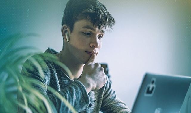 Teknolojiyle büyüyen jenerasyon dijital tehditleri ne kadar dikkate alıyor?