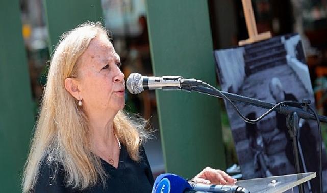 ​Usta gazeteci İsmail Sivri Konak’ta anıldı