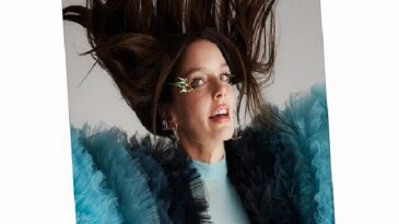 Yapı Kredi bomontiada World Akustik sahnesi Nil Karaibrahimgil’i ağırlıyor