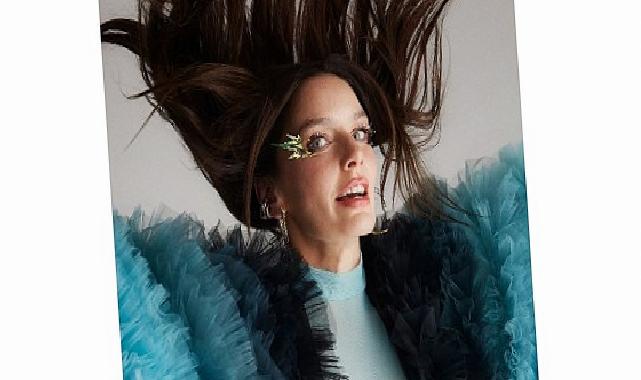 Yapı Kredi bomontiada World Akustik sahnesi Nil Karaibrahimgil’i ağırlıyor