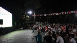 12 Dev Adam’ın final heyecanı Bornova’da dev ekranda yaşanacak