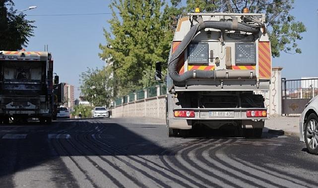 2000 Meskenler ve Emek Mahallesi’nde Ayrıntılı Paklık Çalışması
