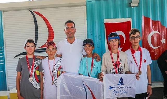 9 Eylül Kurtuluş Kupası Yelken Yarışları tamamlandı