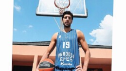 Anadolu Efes Spor Kulübü, 50. Yılını kutlayacağı 2025 – 2026 döneminde GSA Sport tarafından üretilen formalarla alanda olacak