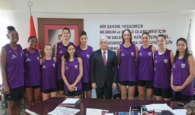 Aslan Yol Burhaniye Belediyespor Bayan Basketbol Kadrosundan Lider Deveciler’e Ziyaret