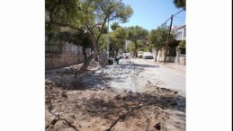 Ayvalık Belediyesi’nden 150 Meskenler Mahallesi’nde Yol Tamirat Seferberliği