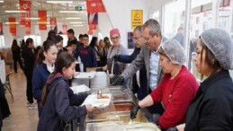 Ayvalık’ta Öğrenci Kent Lokantasında 3 Çeşit Yemek 30 Lira