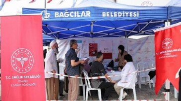 Bağcılar Meydanı’nda fiyatsız sıhhat hizmeti