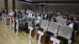 Bakırköy Belediyesi’nden Öğrencilere Eğitim Takviyesi