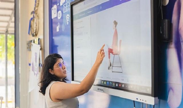 Balçova Belediyesi’nden bayanlara dijital takviye