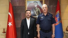 Belediye Başkan Arı’dan Jandarma Komutanı Çelik’e Ziyaret