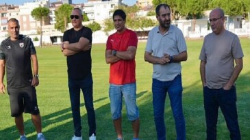 Burhaniye Belediyespor Alana İndi